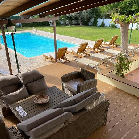 Relaxing Villa With Swimming Pool And Garden Agios Georgios  Экстерьер фото
