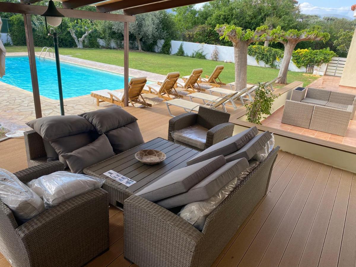 Relaxing Villa With Swimming Pool And Garden Agios Georgios  Экстерьер фото