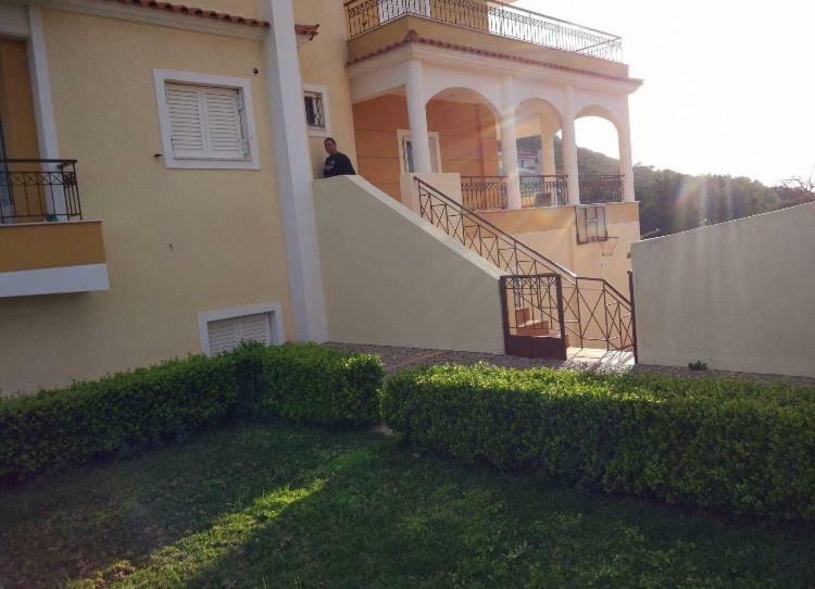 Relaxing Villa With Swimming Pool And Garden Agios Georgios  Экстерьер фото