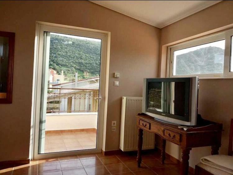 Relaxing Villa With Swimming Pool And Garden Agios Georgios  Экстерьер фото