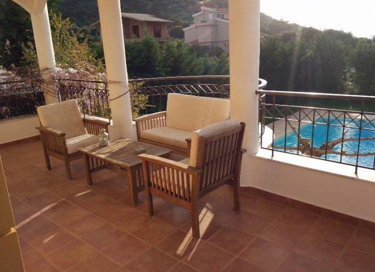 Relaxing Villa With Swimming Pool And Garden Agios Georgios  Экстерьер фото