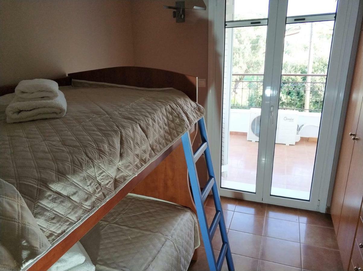 Relaxing Villa With Swimming Pool And Garden Agios Georgios  Экстерьер фото